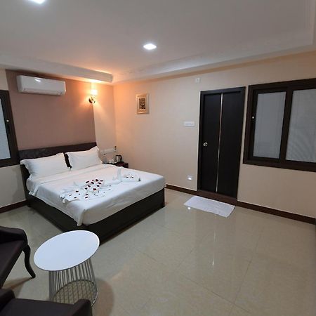 Coastal Grand Hotel Sampath Tiruchirappalli Kültér fotó