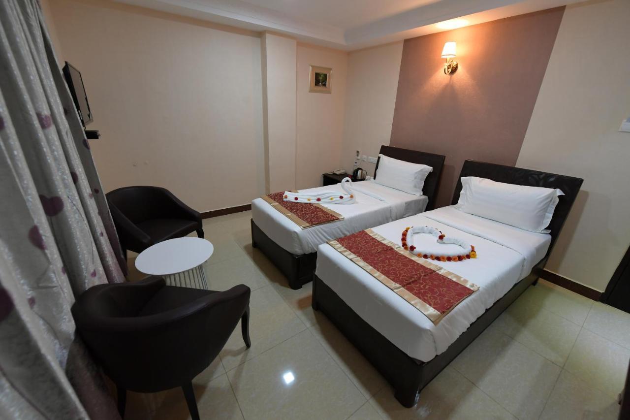 Coastal Grand Hotel Sampath Tiruchirappalli Kültér fotó