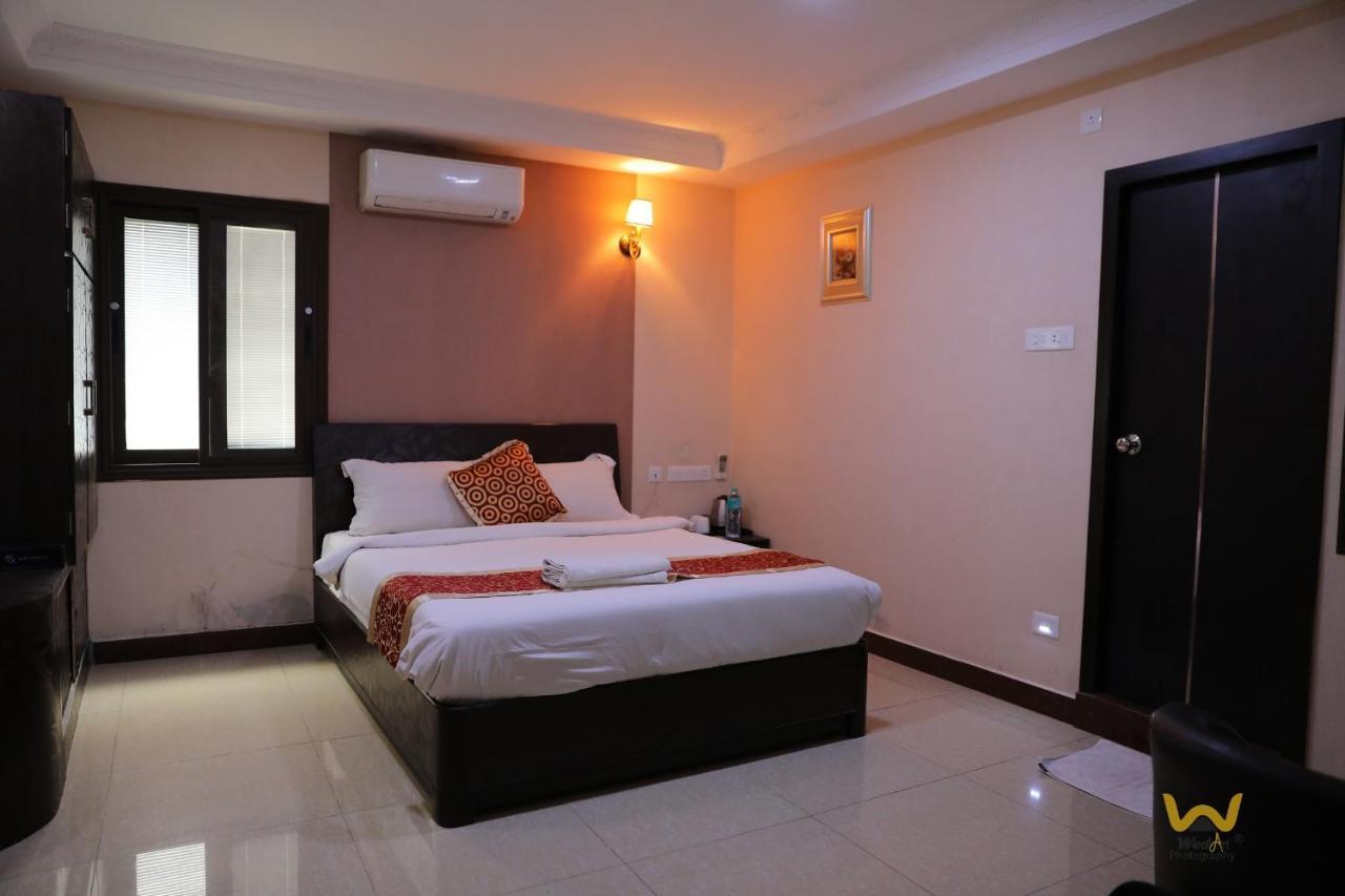 Coastal Grand Hotel Sampath Tiruchirappalli Kültér fotó