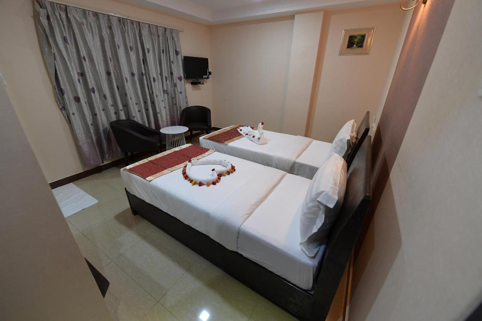 Coastal Grand Hotel Sampath Tiruchirappalli Kültér fotó