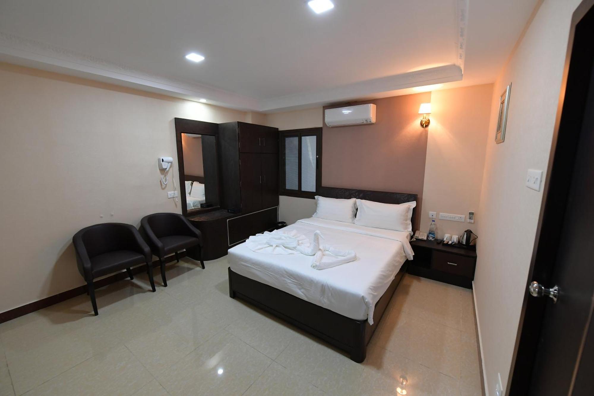 Coastal Grand Hotel Sampath Tiruchirappalli Kültér fotó